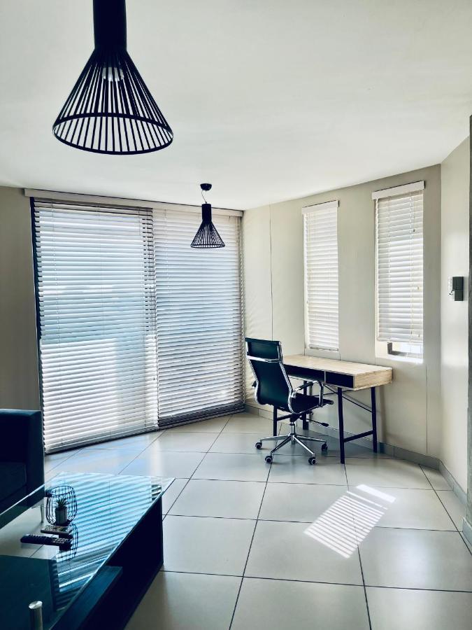 Modernluxe Apartment Windhoek Kültér fotó